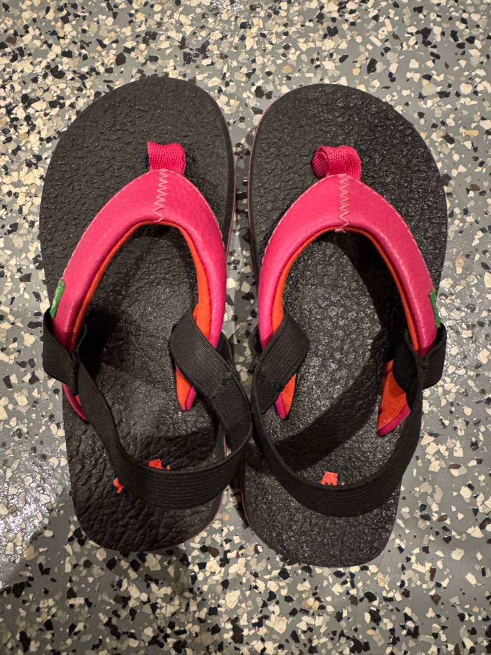 Sanuk Kids Hot Pink and Black Flip Sandals